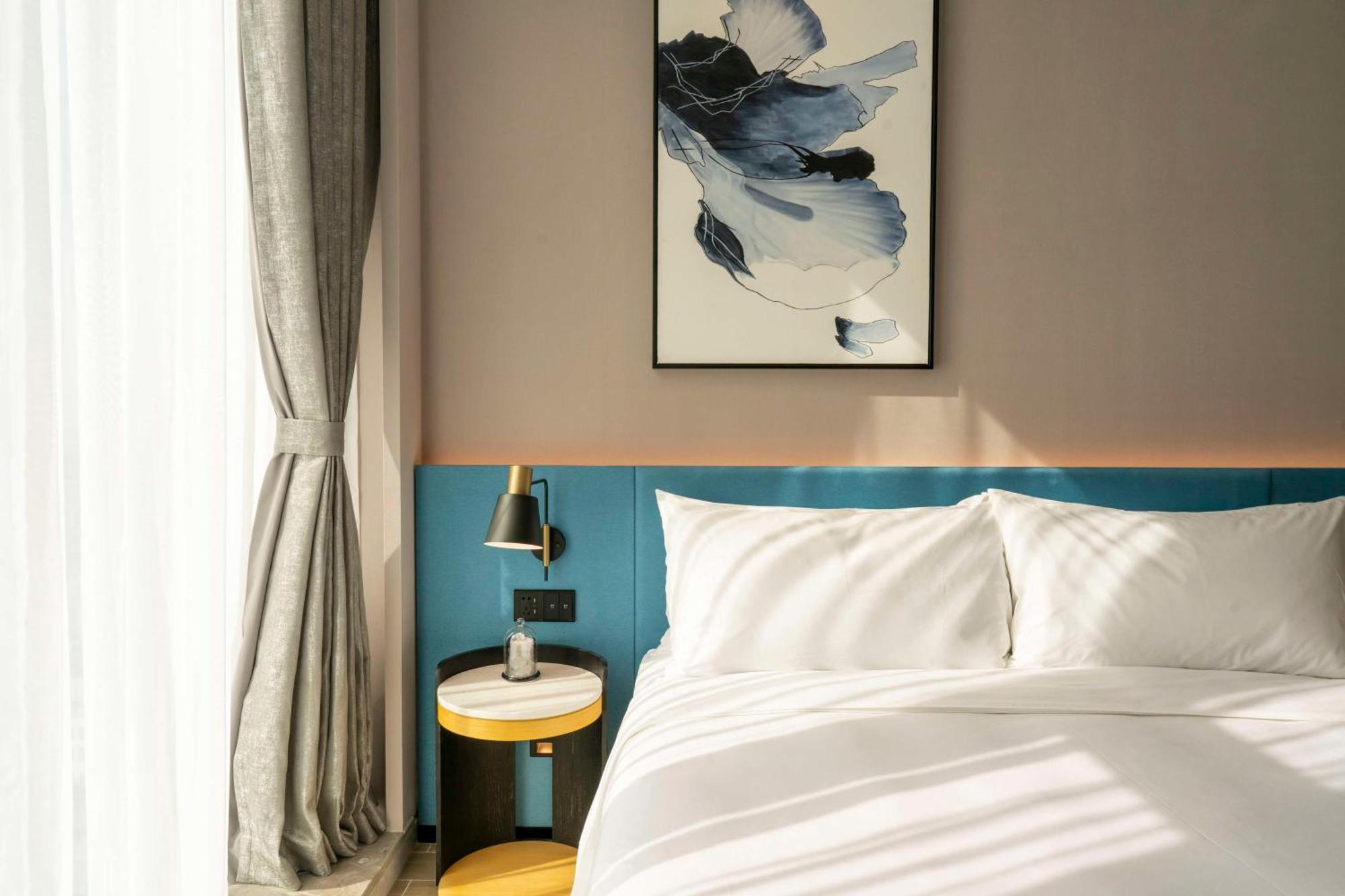 Hilton Garden Inn Shenzhen Airport,Enjoy 24-Hour One Way Free Delivery From Hotel To Shenzhen Baoan Airport On The Hour Exteriör bild