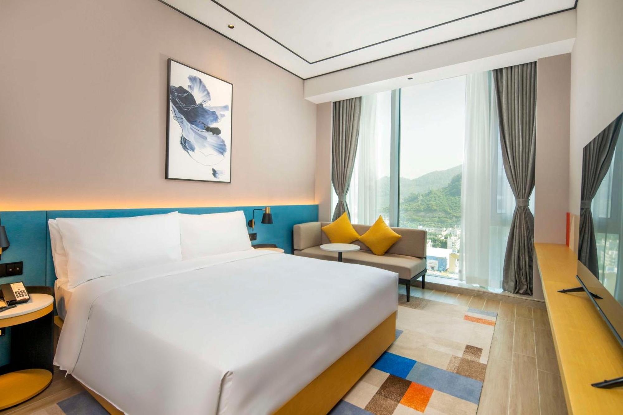 Hilton Garden Inn Shenzhen Airport,Enjoy 24-Hour One Way Free Delivery From Hotel To Shenzhen Baoan Airport On The Hour Exteriör bild
