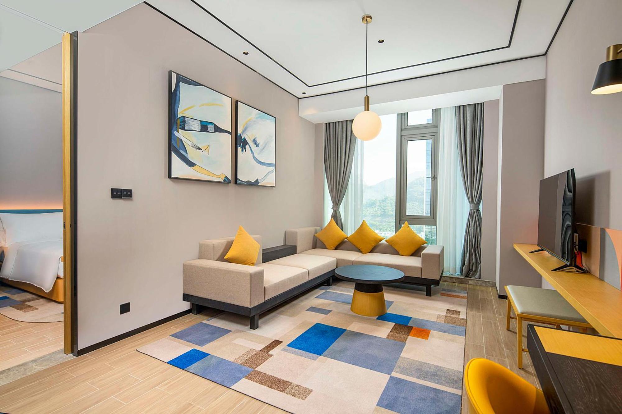 Hilton Garden Inn Shenzhen Airport,Enjoy 24-Hour One Way Free Delivery From Hotel To Shenzhen Baoan Airport On The Hour Exteriör bild